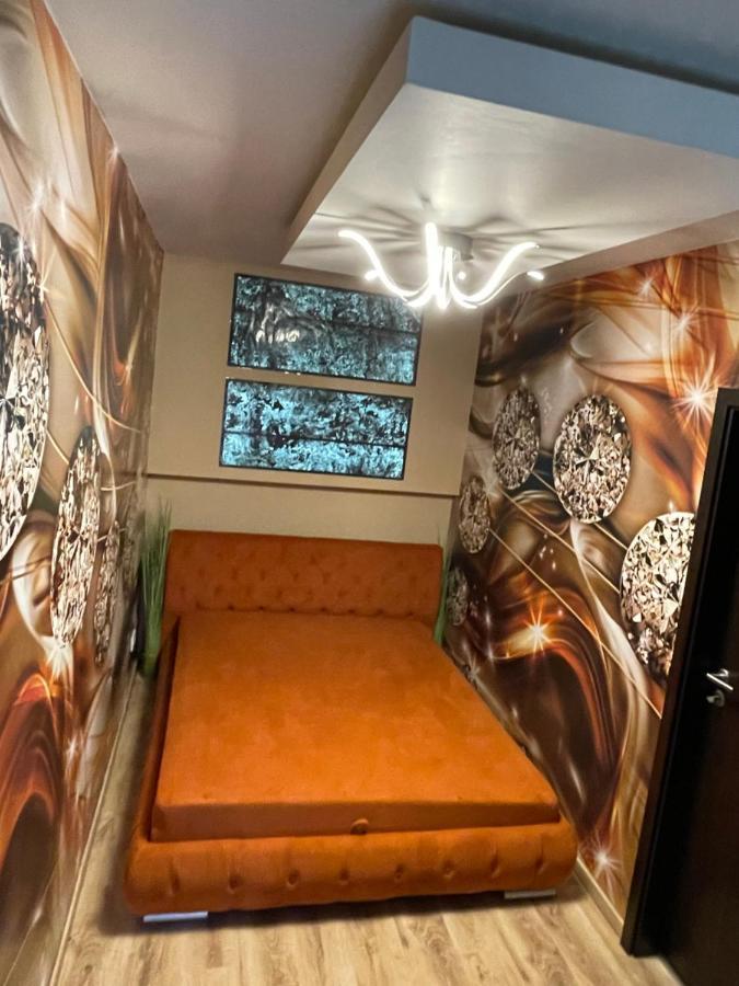 Mox Downtown Apartman Debrecen Eksteriør billede