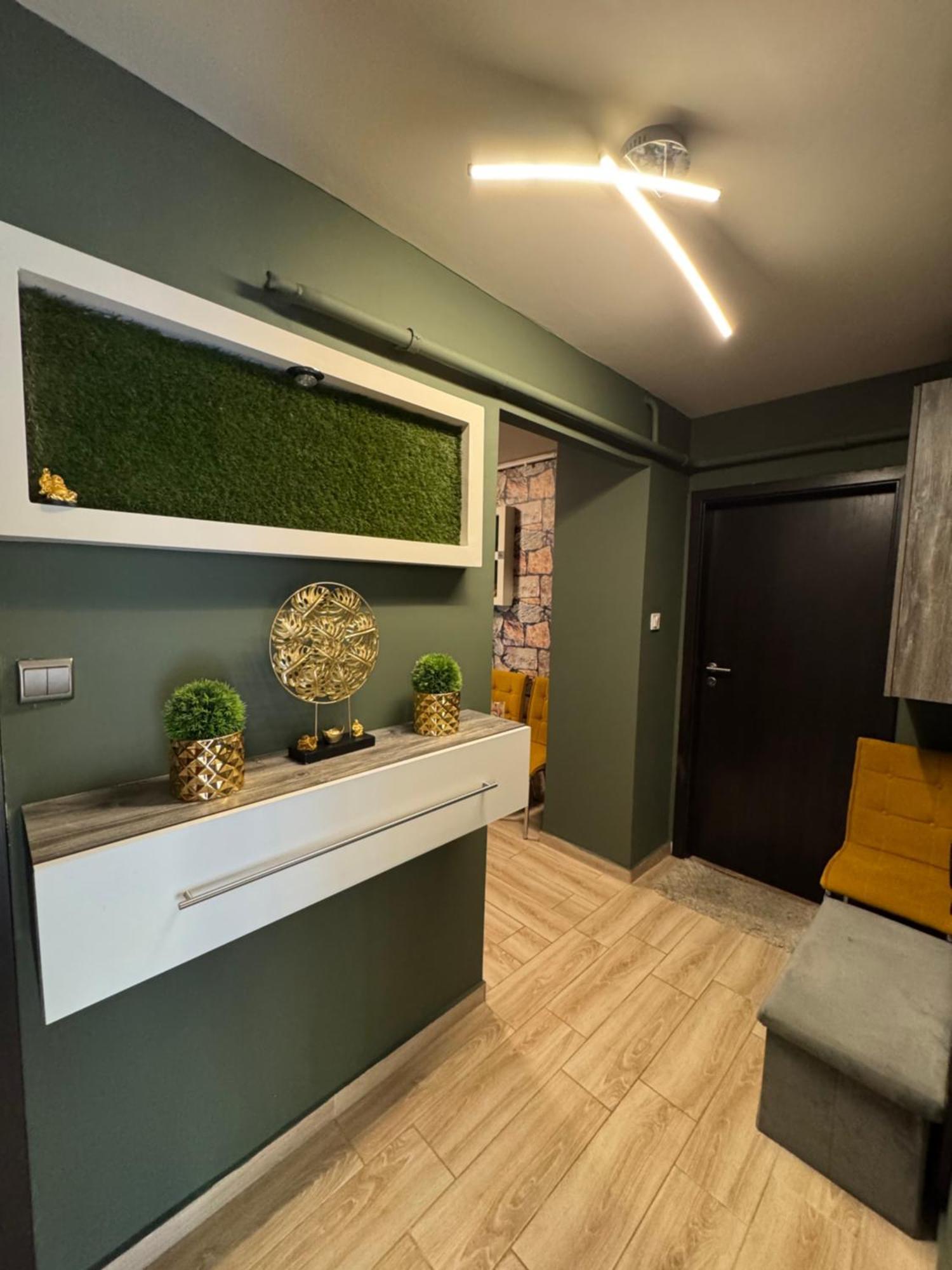 Mox Downtown Apartman Debrecen Eksteriør billede