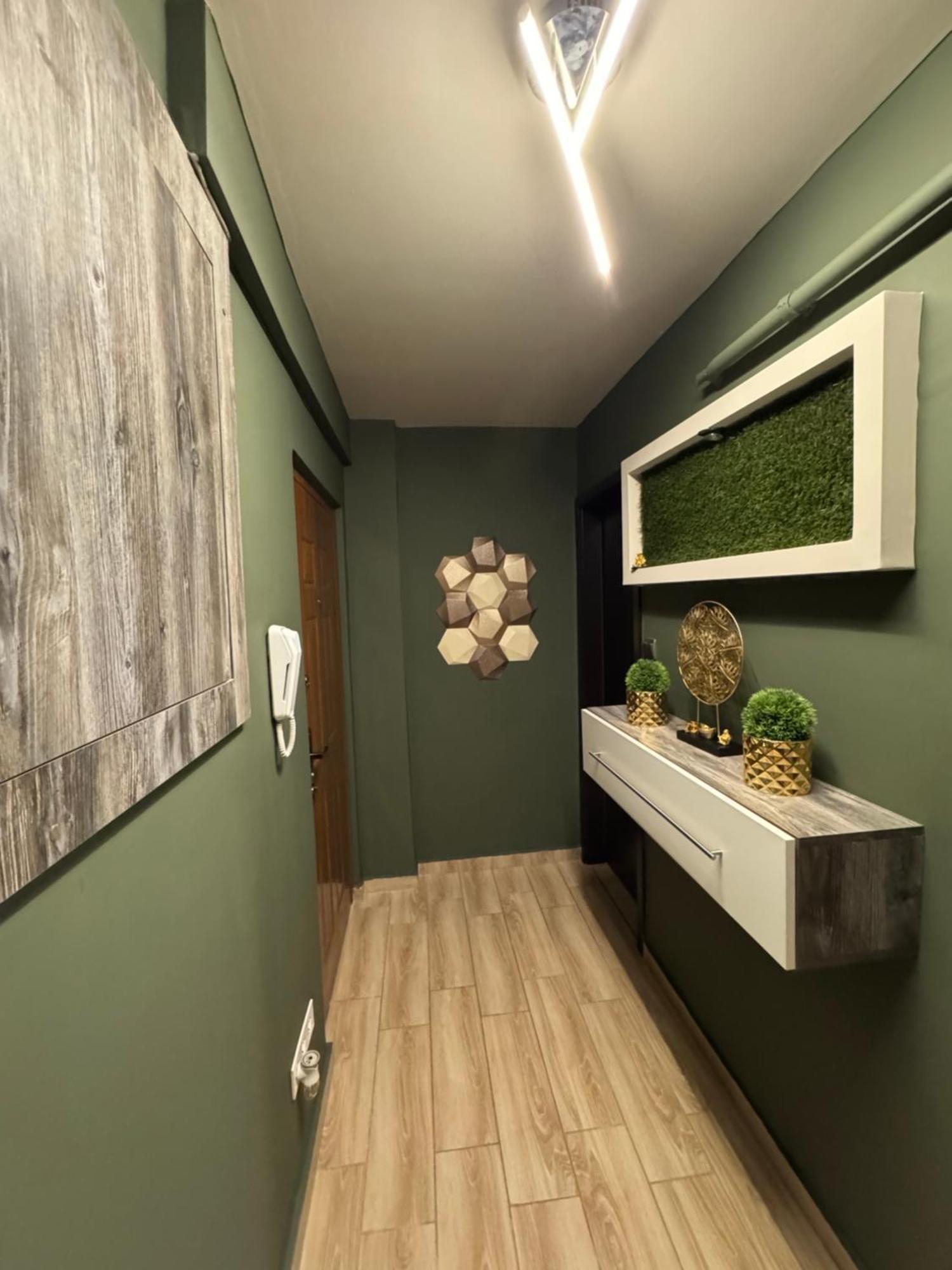 Mox Downtown Apartman Debrecen Eksteriør billede
